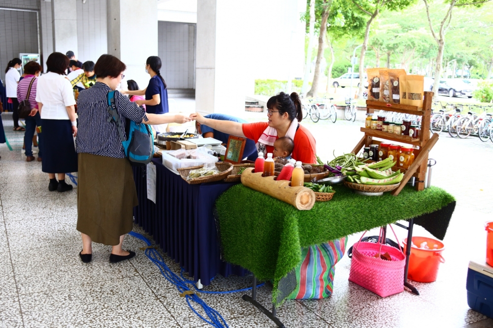 Tzu Chi University USR : coexistence ,co-creat and co-prosperity with the locals